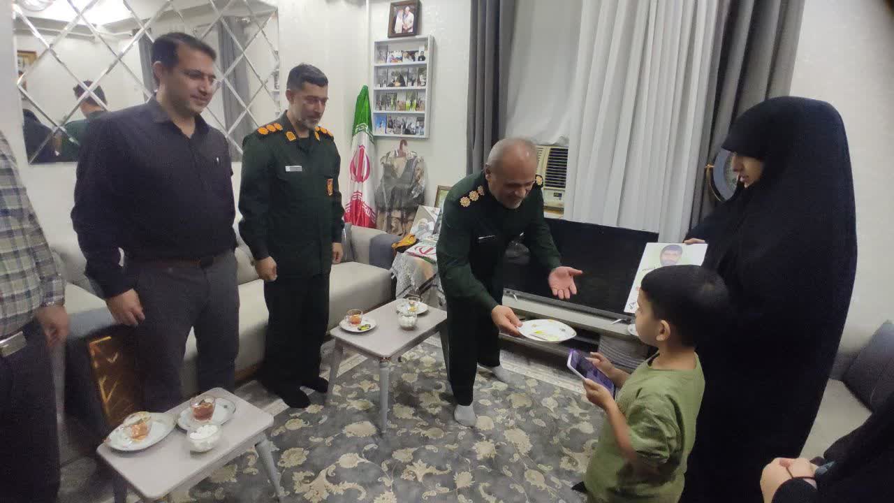 سازندگی و محرومیت زدایی از مأموریتهای سپاه و بسیج است