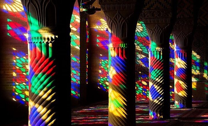 راز ستون‌های مارپیچ در معماری مساجد شیراز