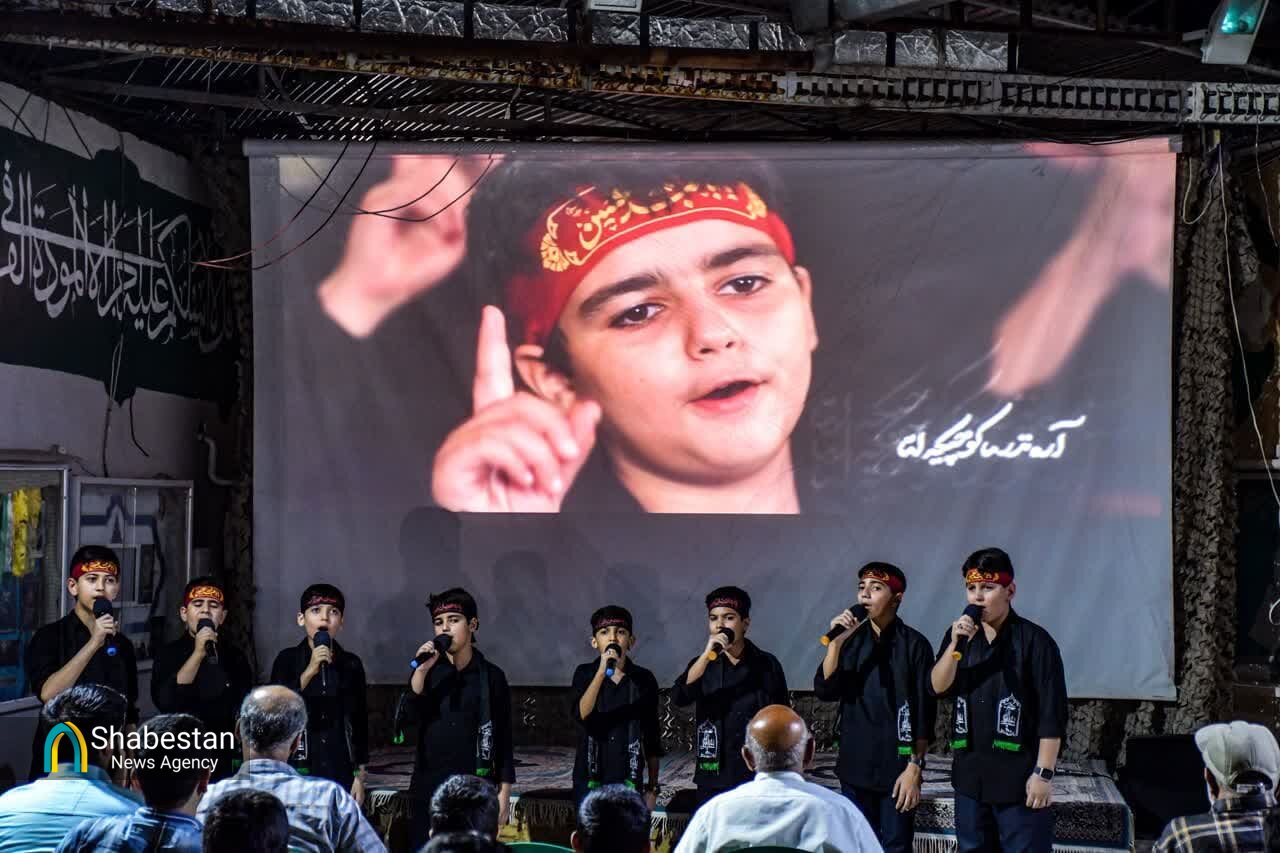 بزرگداشت شهید نصرالله در محفل دوستان آسمانی