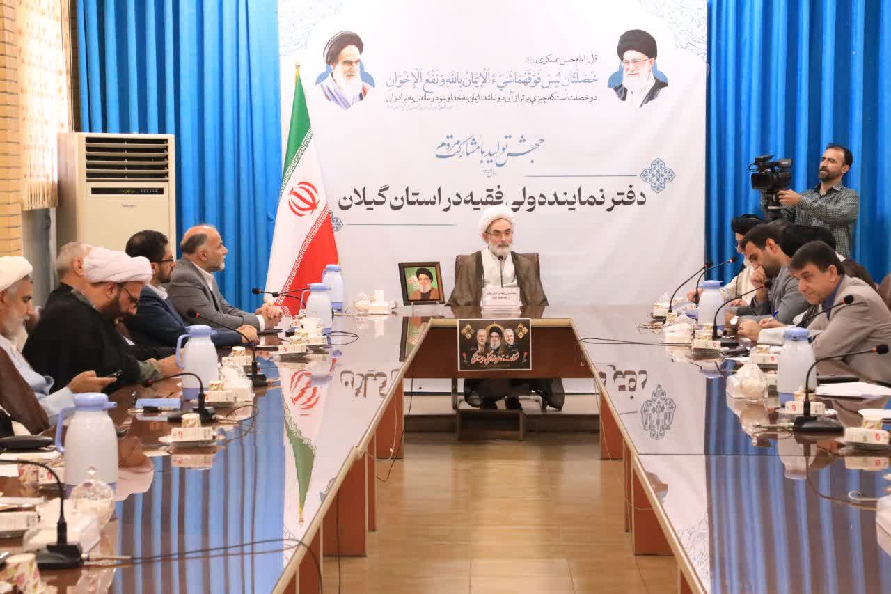 رونق مساجد موجب زدودن آسیبهای اجتماعی در جامعه میشود