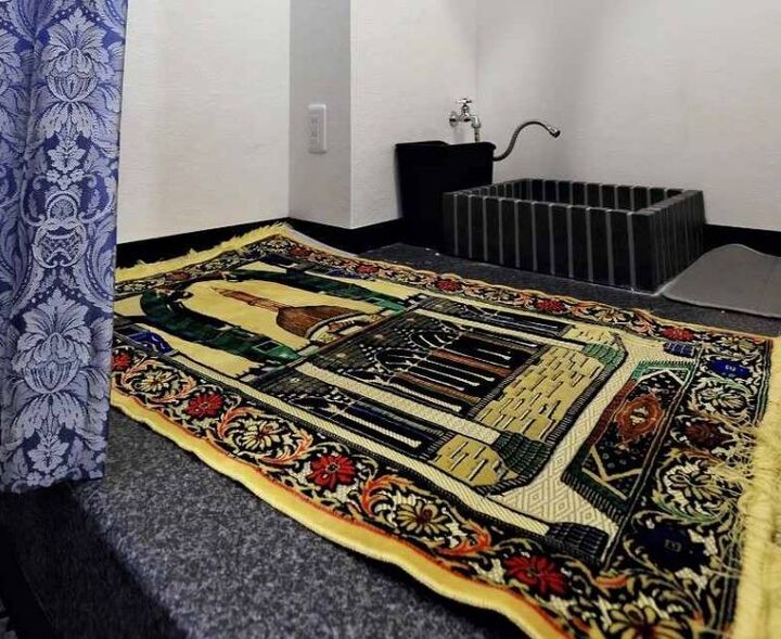 نمازخانه مدارس عشایری استان اصفهان تجهیز می‌شود