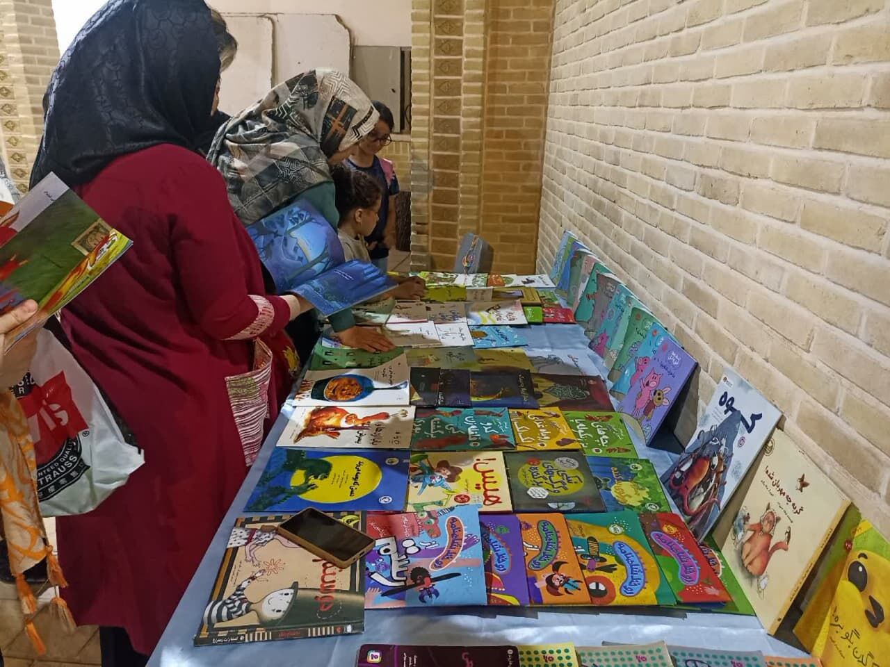 شادیانه مادر و کودک در فرهنگسرای خانواده کاشان