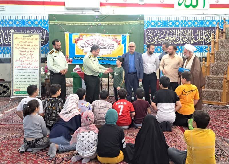 قدرشناسی بچههای مسجدی از زحمات حافظان امنیت