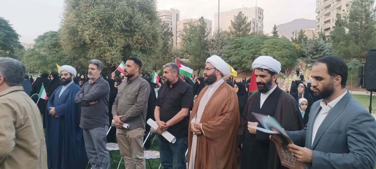 اجتماع بزرگ بانوان فاطمی و تمدنساز در خرمآباد