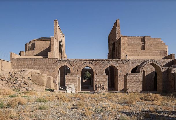 سمنان؛ «بین الحرمینی» در مسیر جاده ابریشم