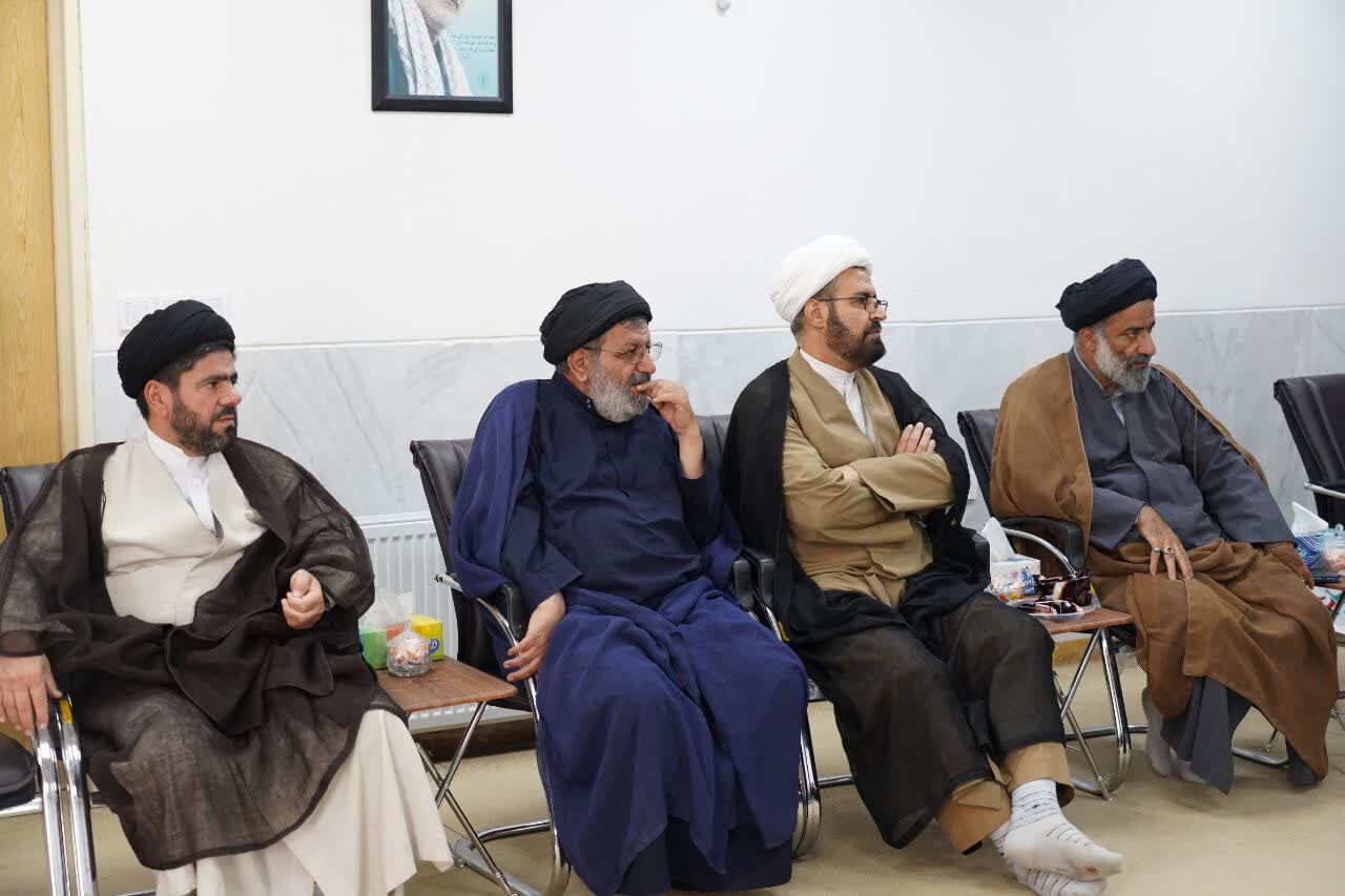 مساجد در ارتقاء فرهنگ مردم و نسل جوان نقشبسزایی دارند