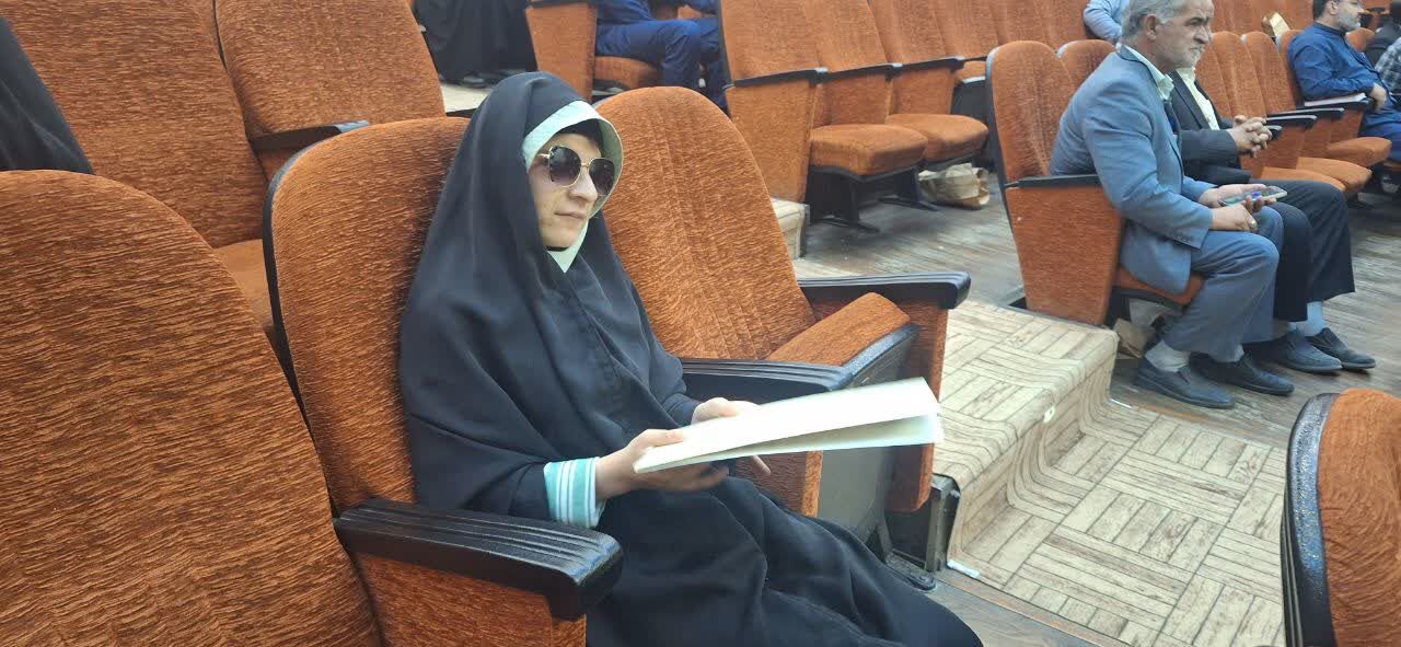 دختری روشن دل که حافظ قرآن شد/ زهرا تلخابی دختری به مهربانی فرشتهها