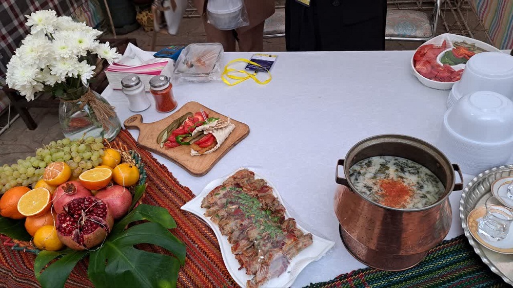 جشنواره بین المللی غذاهای سنتی معرف ظرفیتهای گردشگری استان است