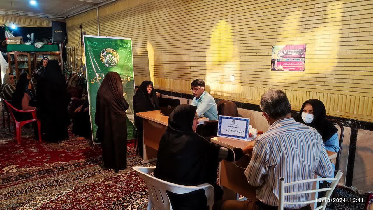 بهرهمندی شهروندان کوی ضامنجان از خدمات کانونهای تخصصی خدمت رضوی اراک