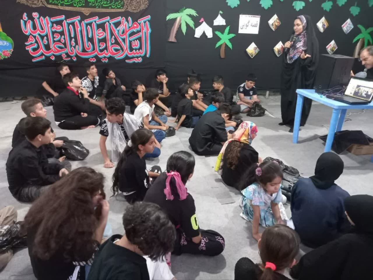 باید از ظرفیت کانونها برای جذب جوانان به مساجد استفاده کرد