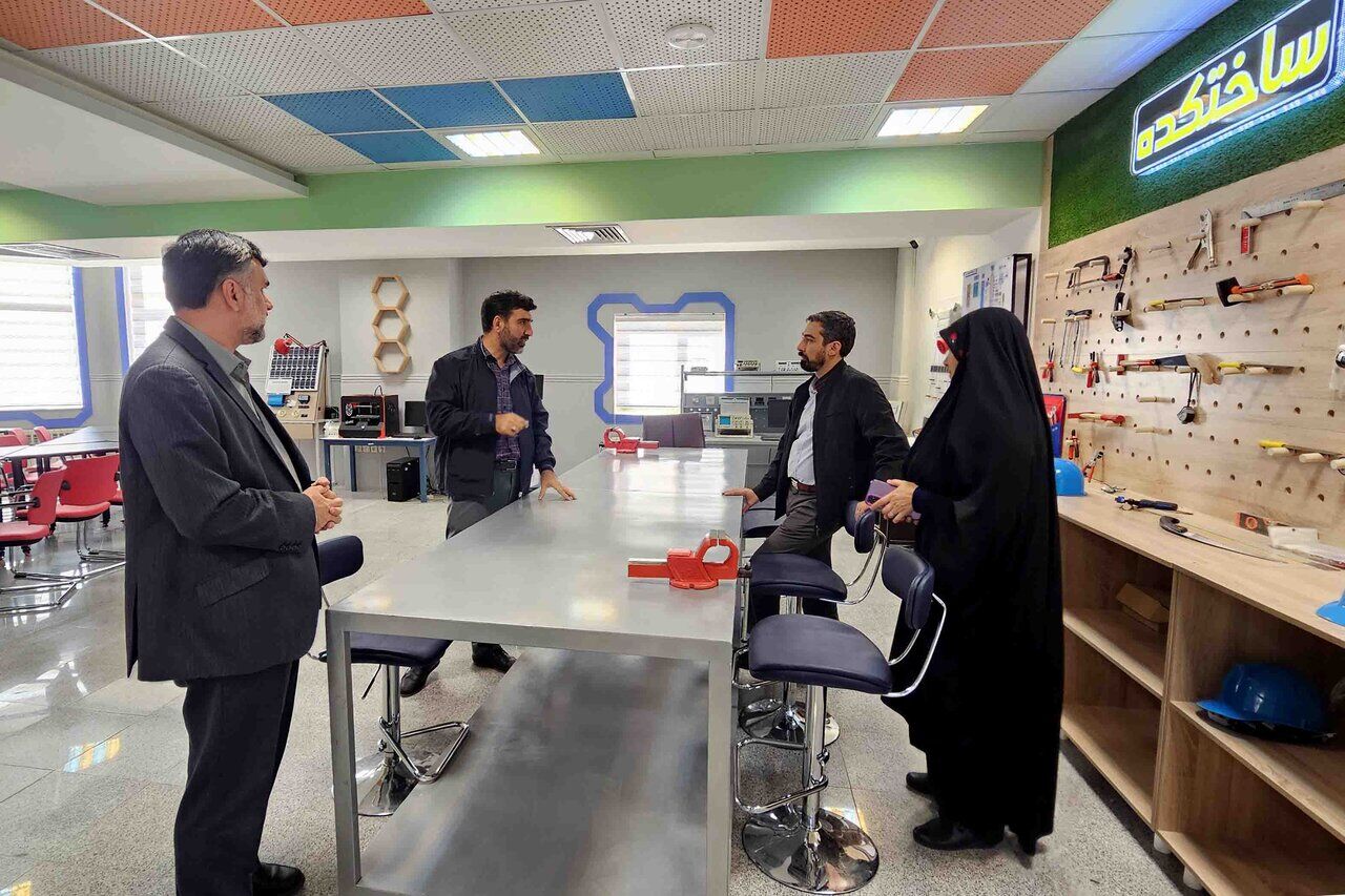 تحول در خدمات موجب تغییر نگاه مردم به کتابخانههای عمومی شده است