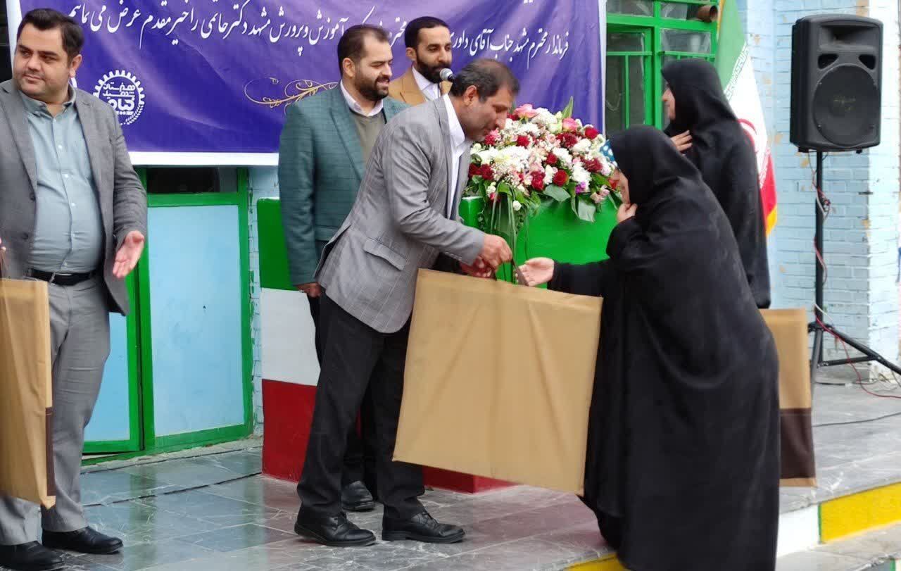 بهرهبرداری از ۴ کلاس و کارگاه آموزشی هنرستان شهید خیامی مشهد