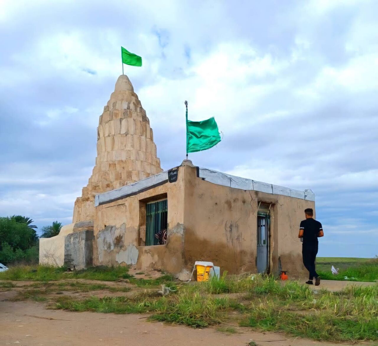 مسجدی که پاتوق کتابخوانهاست