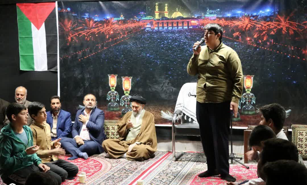 جوانان و نوجوانان سرمایههای انقلاب هستند