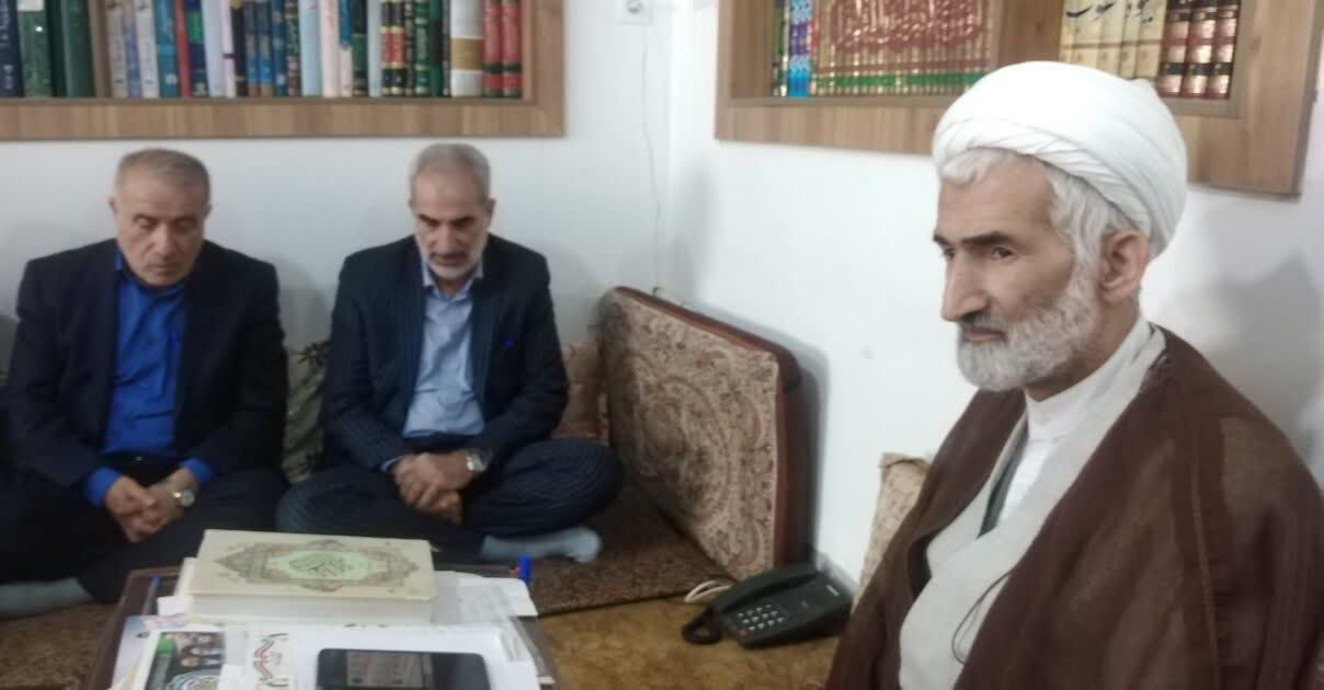 تاکید امامجمعه نکا بر خدمات رسانی مسئولان به مردم