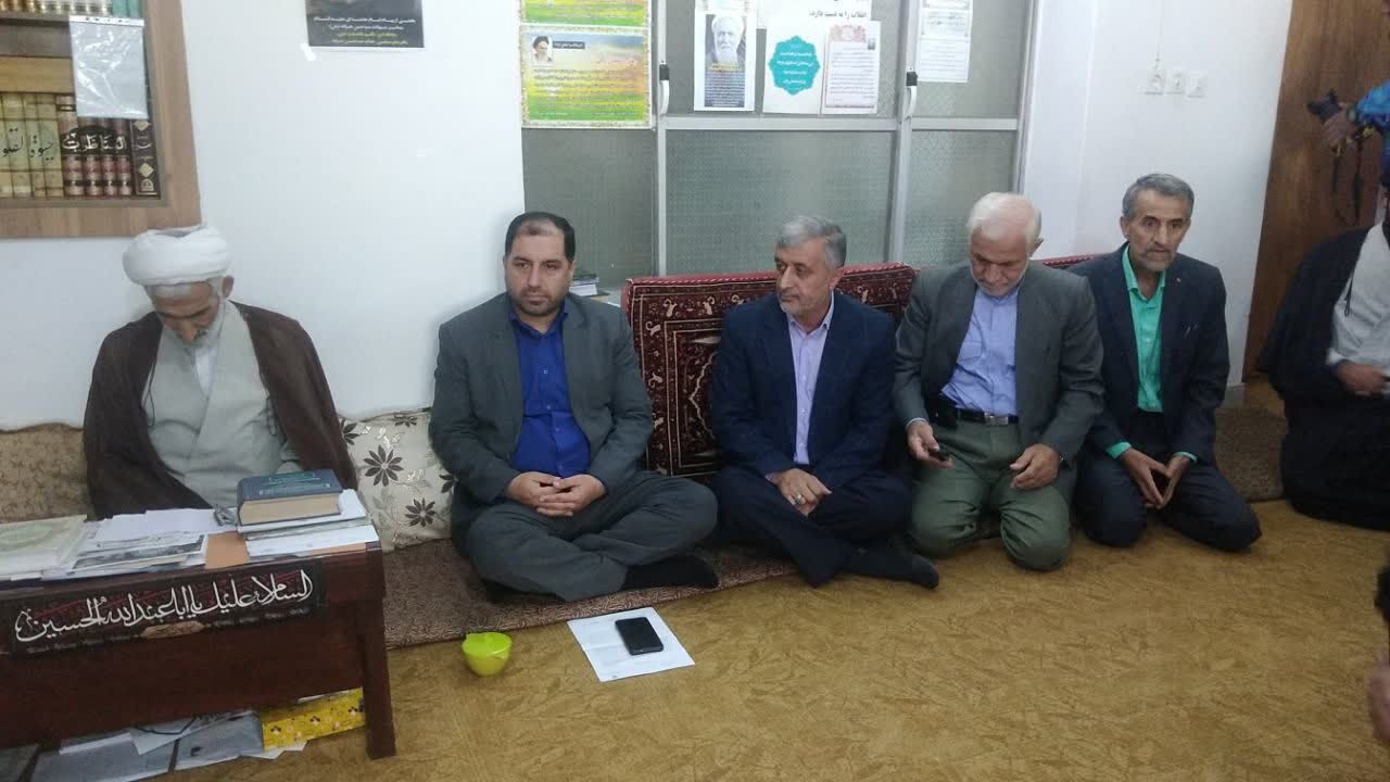 تاکید امامجمعه نکا بر خدمات رسانی مسئولان به مردم