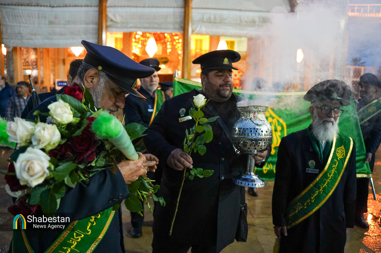 از اجتماع مادران تا ختم هنر؛ روایت برنامههای ویژه شاهچراغ(ع) در دهه کرامت