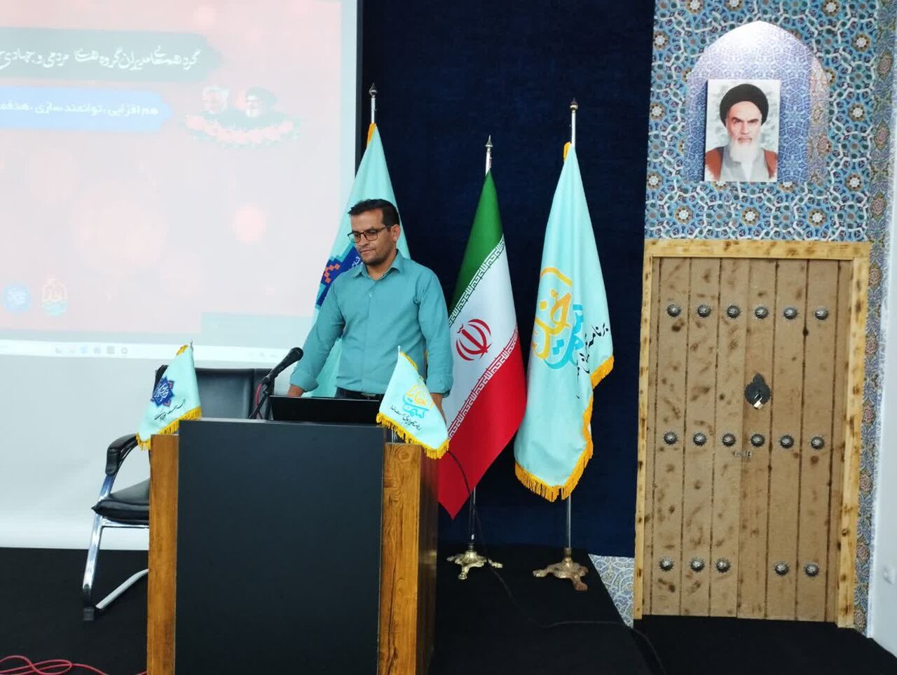 وقتی مسجد پناه بچههای روستا میشود