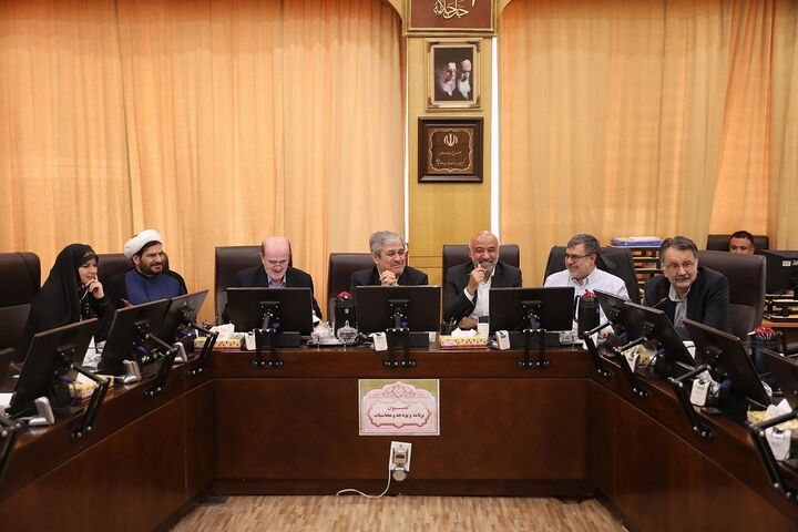 تصویب کلیات لایحه بودجه ۱۴۰۴ در کمیسیون برنامه، بودجه و محاسبات
