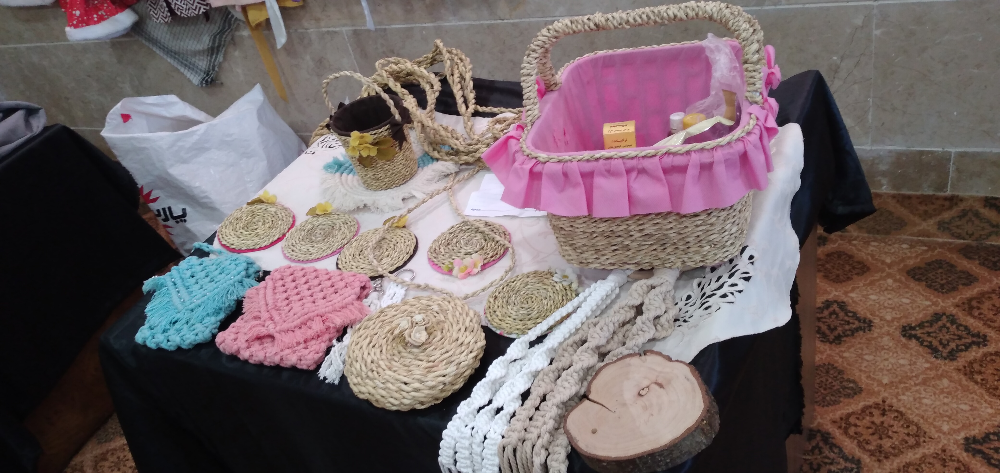 روایت اتحاد و همدلی بانوان گیلانی/ وقتی انگشتر نامزدی به جبهه مقاومت اهداء میشود