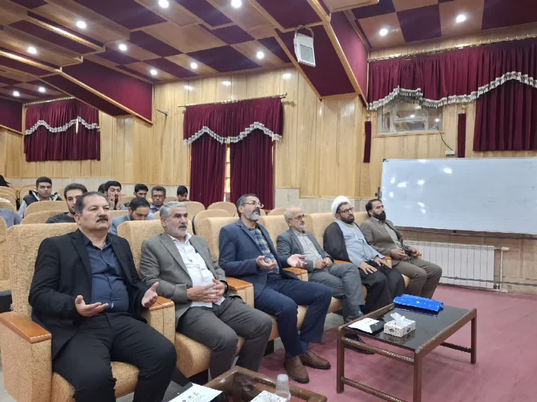 آموزش پیشنیاز طرحهای فرهنگی و هنری مساجد است