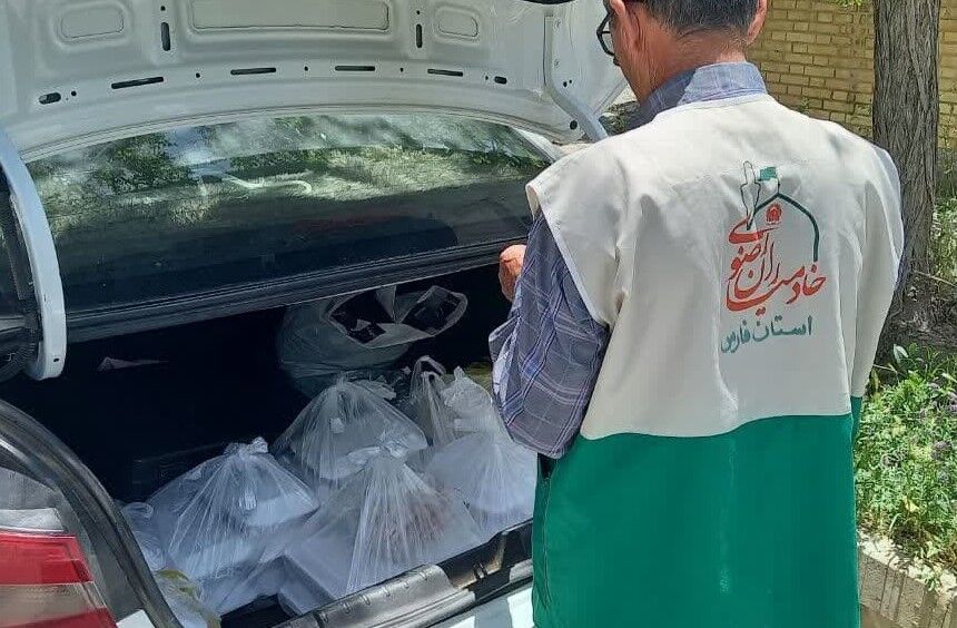 مهمانسرای عشق/ گرمی سفرههای رضوی در روزهای سرد