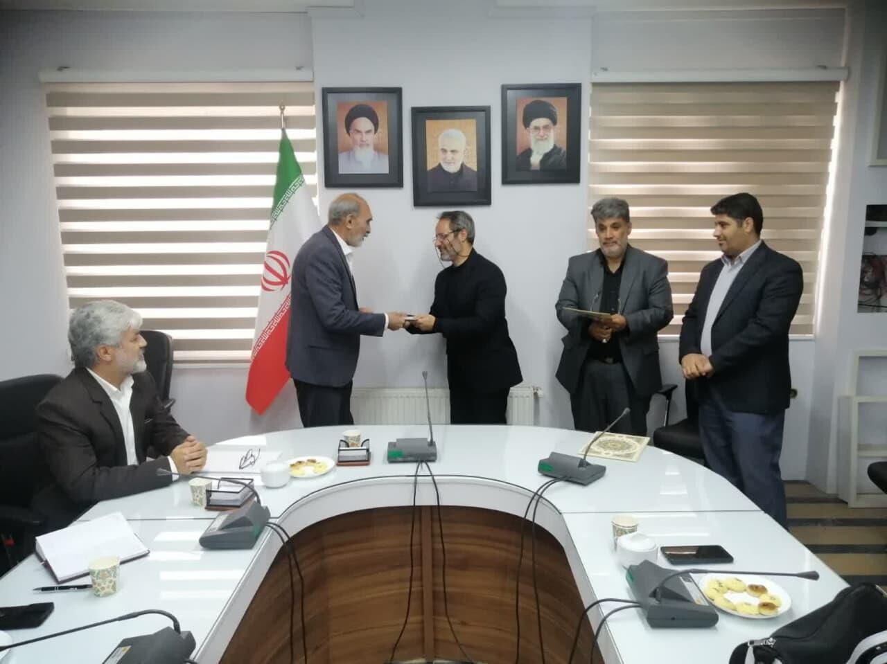 آغاز بازبینی تئاترهای صحنهای و خیابانی سیوششمین جشنواره تئاتر استان کرمانشاه