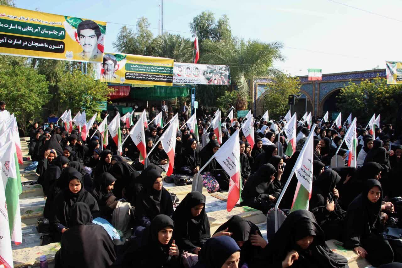 هرکس مرعوب دشمن شود، شکست میخورد