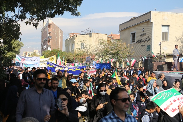 خروش انقلابی مردم سمنان در روز سیزدهم آبان