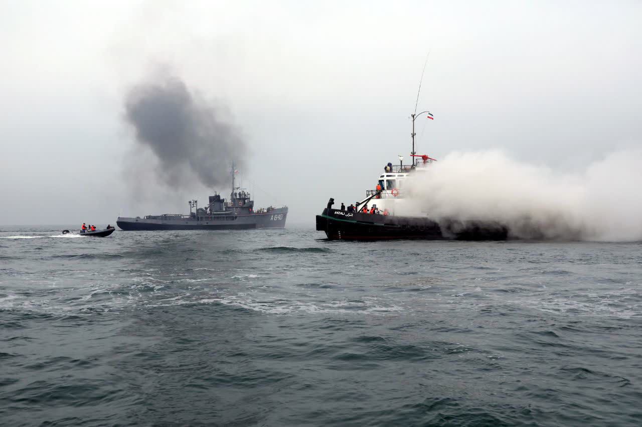 عملیات اطفای حریق از سوی گروههای امدادی ایران و جمهوری آذربایجان