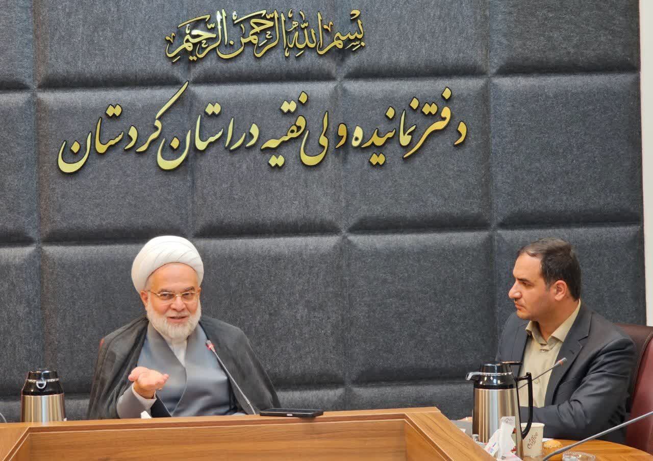 کانونهای فرهنگی هنری به تقویت کارکرد مساجد کمک کنند