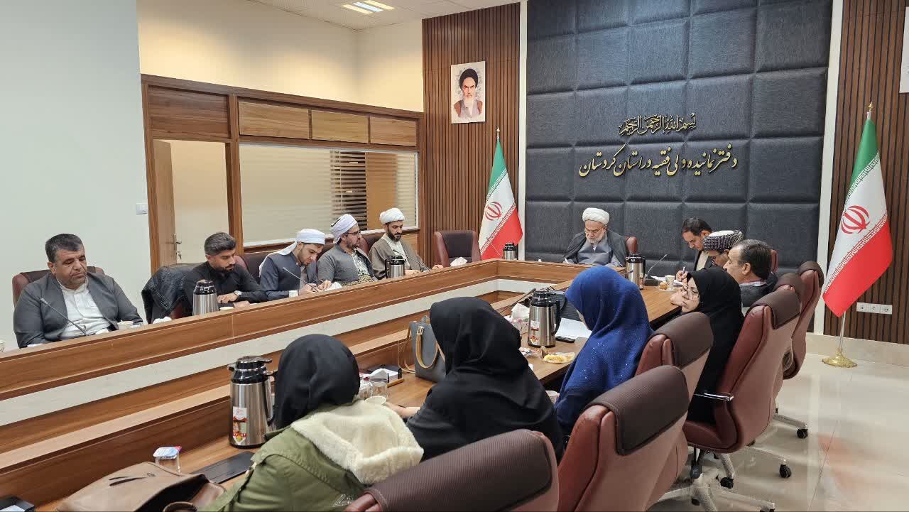 کانونهای فرهنگی هنری به تقویت کارکرد مساجد کمک کنند