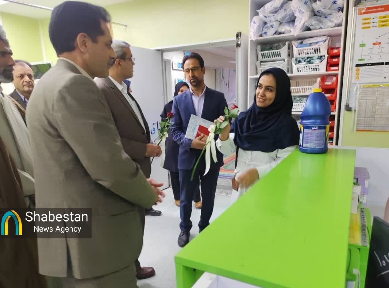 پرستاران حامیِ ایتام در کرمان تجلیل شدند