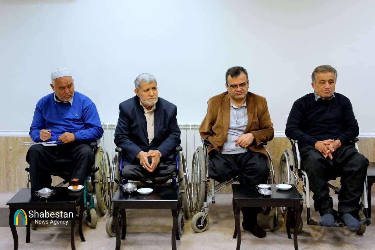 دیدار جمعى از جانبازان قطع نخاعى با نماینده ولی فقیه در گلستان