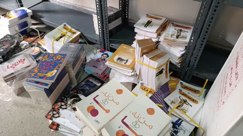 ۱۶میلیارد ریال کتاب در طرح «۱۰۰ کتابخانه، ۱۰۰ سنگر» توزیع می شود