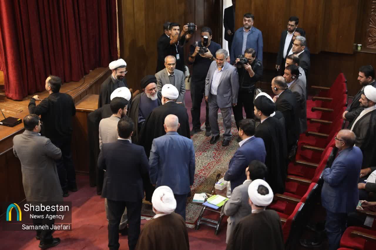 اولین کنفرانس بین‌المللی کرامت انسانی