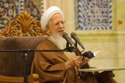 آیت‌الله جوادی آملی: مالی که در راه خدا هزینه شود، عالمانه و کوثر است