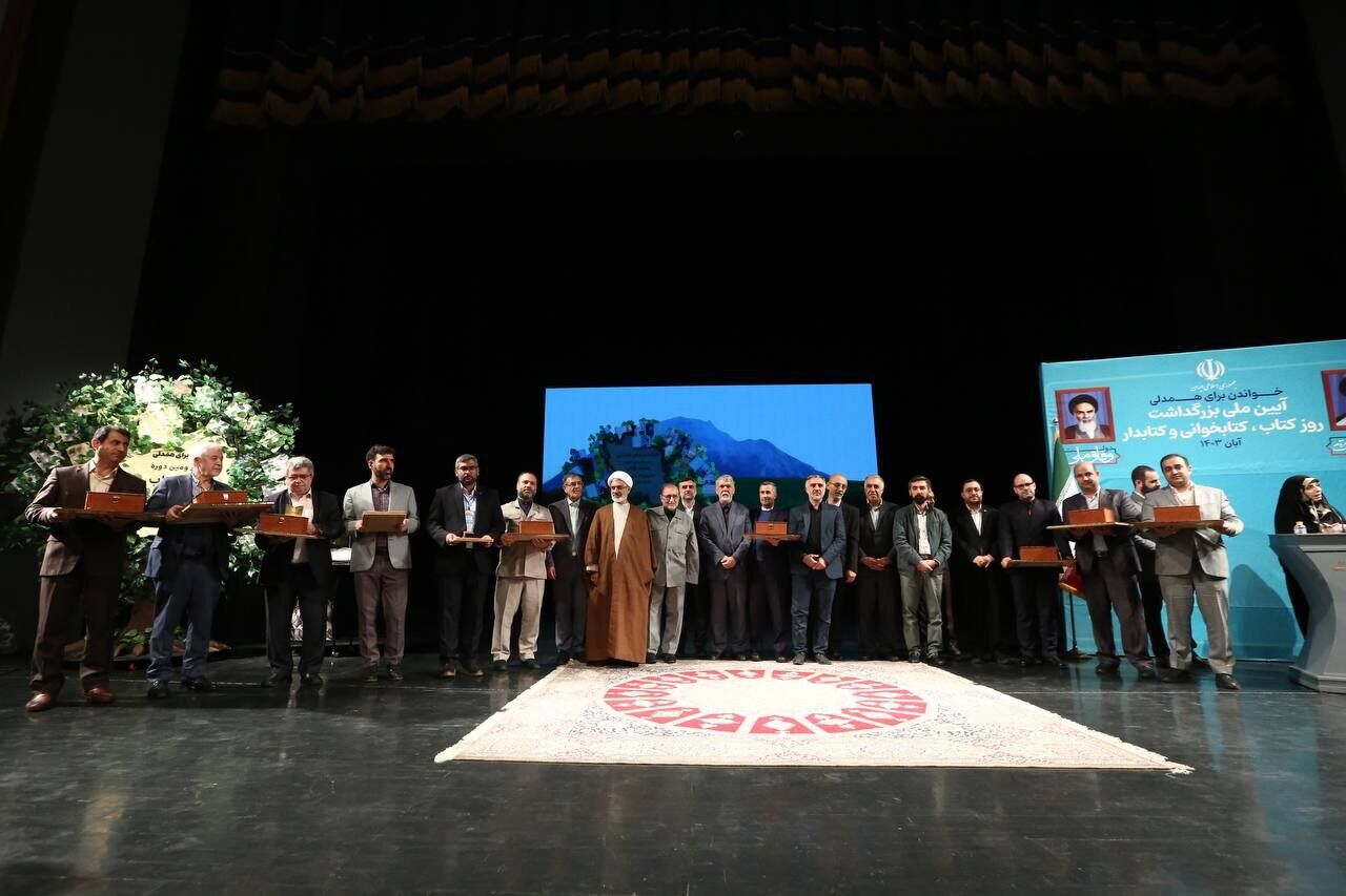 از شیراز تا دل عشایر؛ روایت موفقیتهای فارس در ترویج کتابخوانی