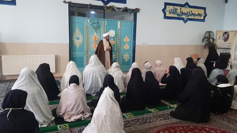 تجربهای موفق از همسایگی مسجد و مدرسه