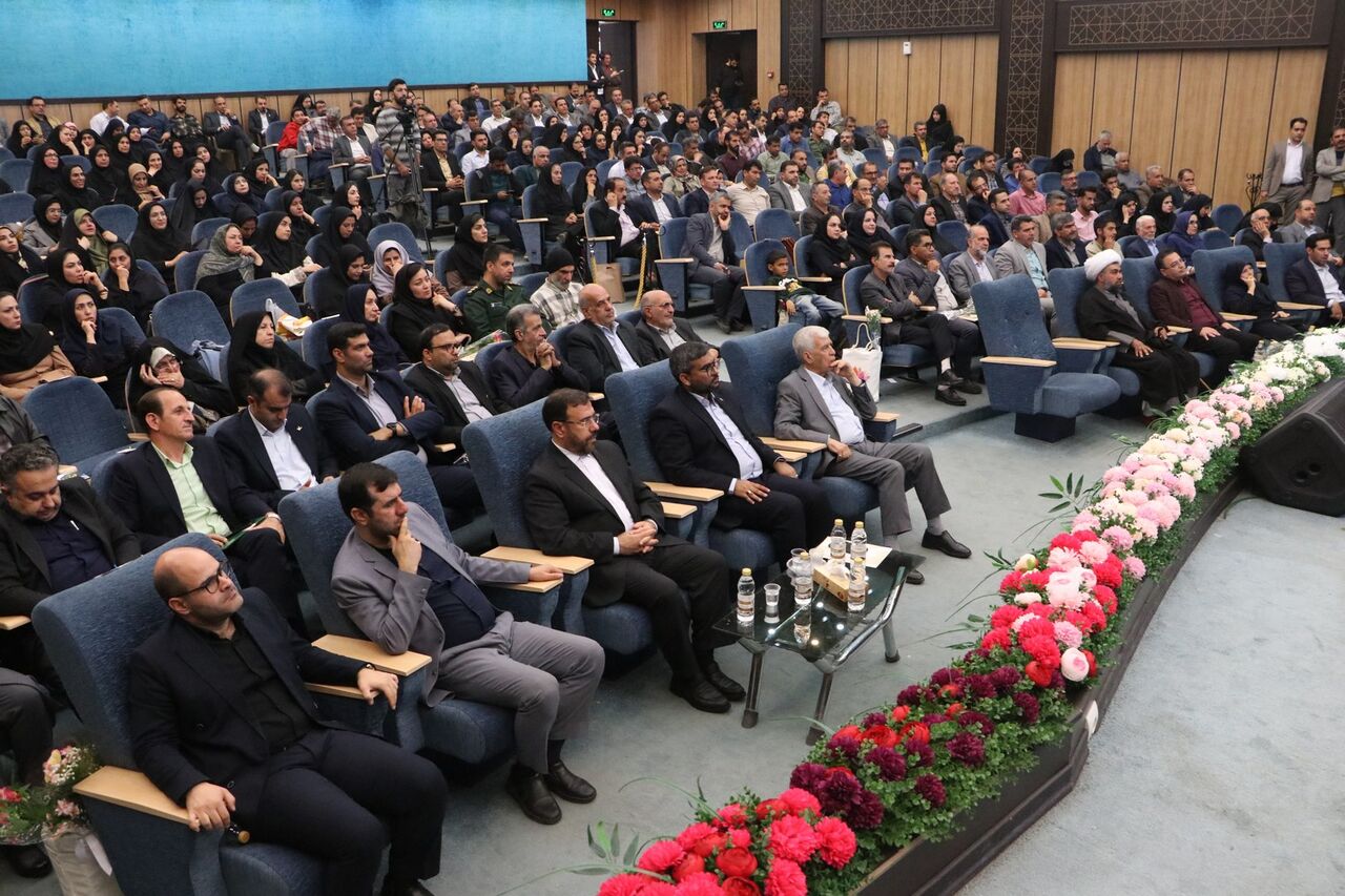 کتابخانهها، خانه سوم مردم؛ تقدیر از حافظان دانایی در شیراز