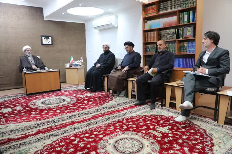ابعاد معرفتی و بصیرتی هیئات مذهبی، تحتالشعاع سایر موضوعات قرار نگیرد