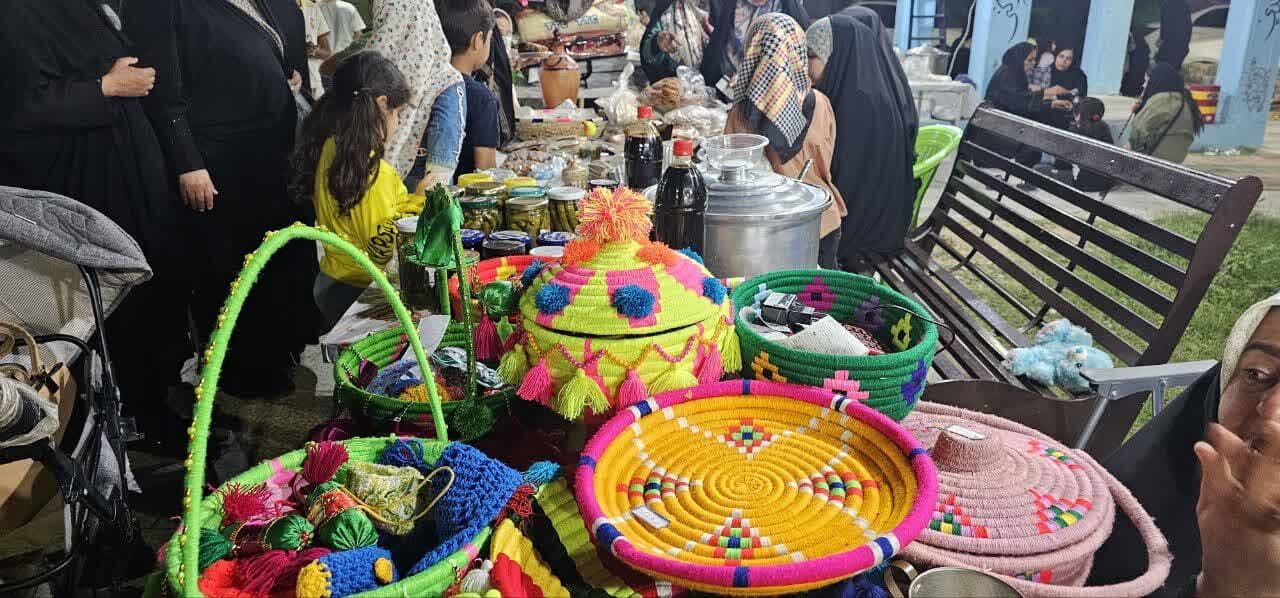 بازارچهای با طعم همدلی؛ ایثار مادرانه در کوچههای مقاومت لامرد