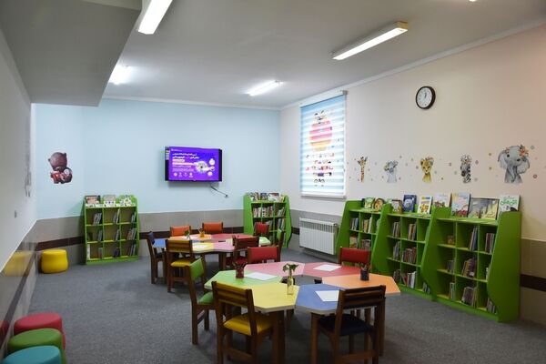 «خانزنیان»؛ شهری که دیگر بدون کتاب نیست