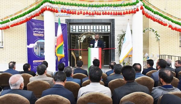 «خانزنیان»؛ شهری که دیگر بدون کتاب نیست