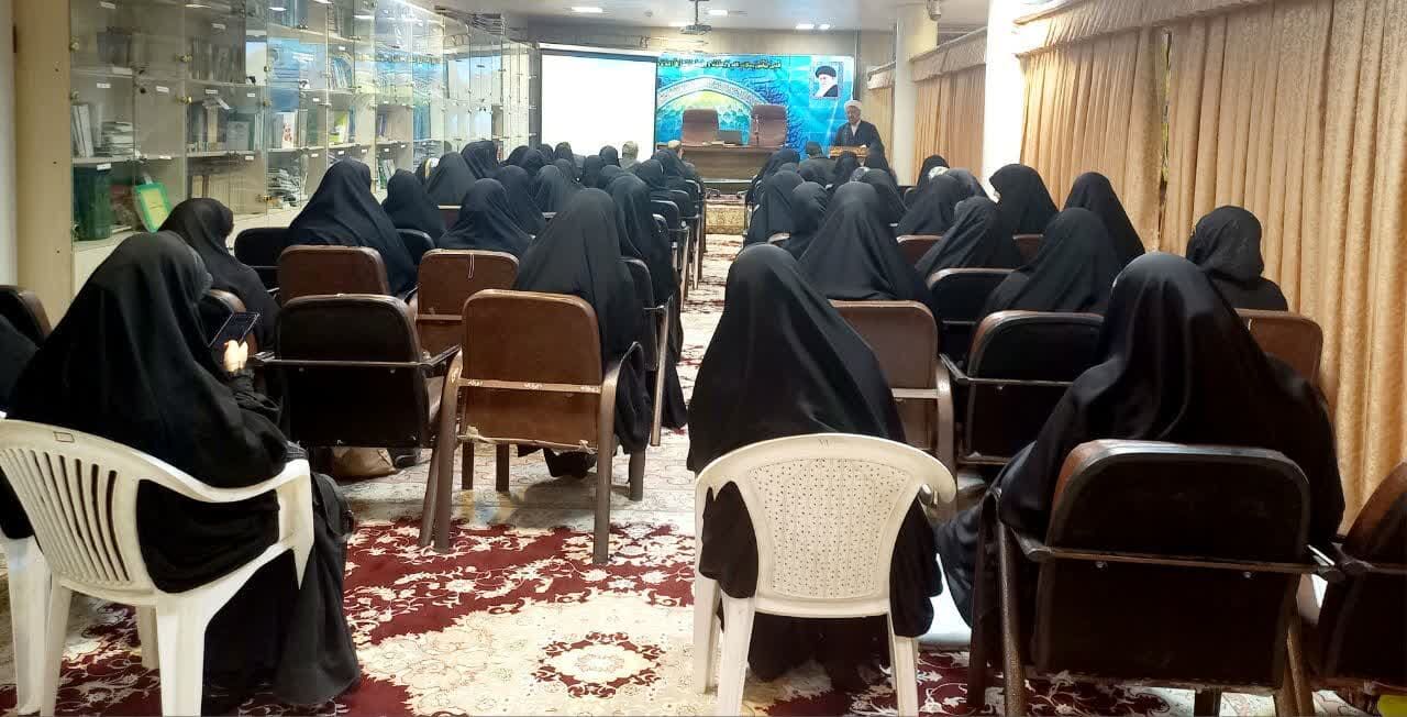 برگزاری دومین دوره تربیت ممتحن آزمونهای حفظ عمومی قرآن کریم در اصفهان