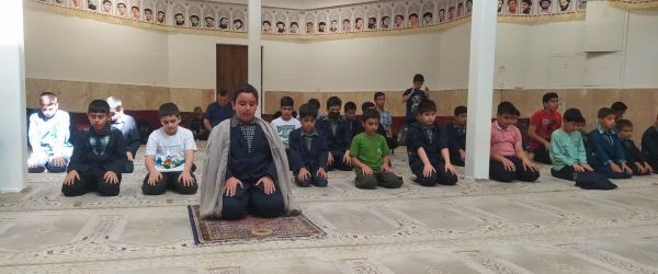 نوجوانان در این مسجد حرف اول را میزنند