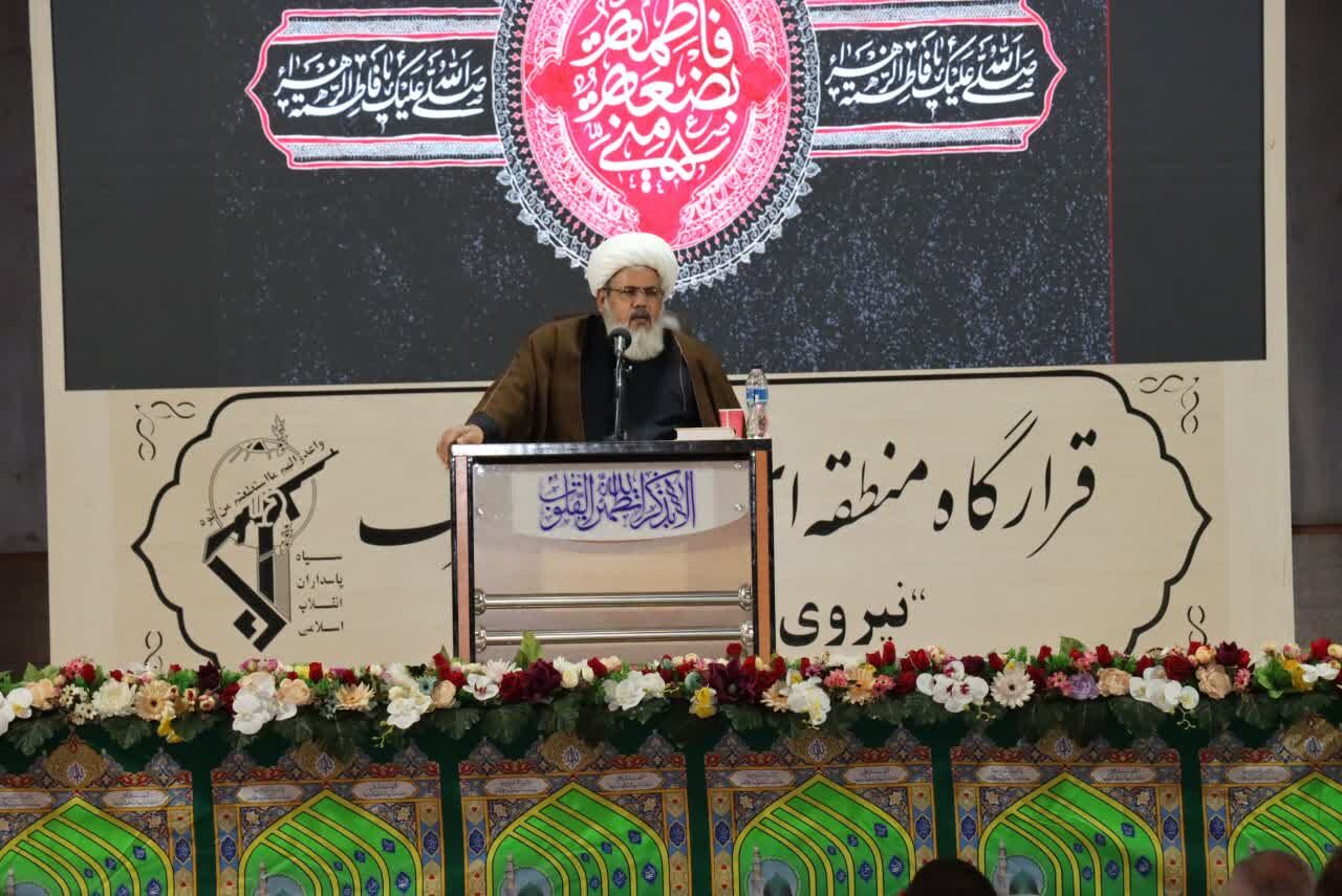 عمود خیمه اسلام بر مبنای ولایت است