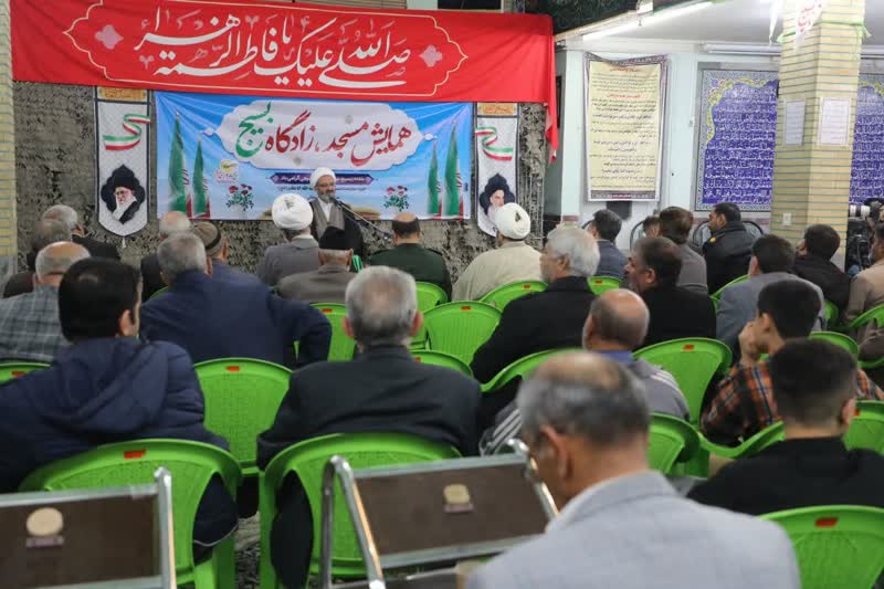 مسجد سنگر دفاع از ارزشها است