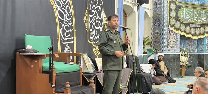 امام خمینی (ره) انقلابی کرد که معجزه بود