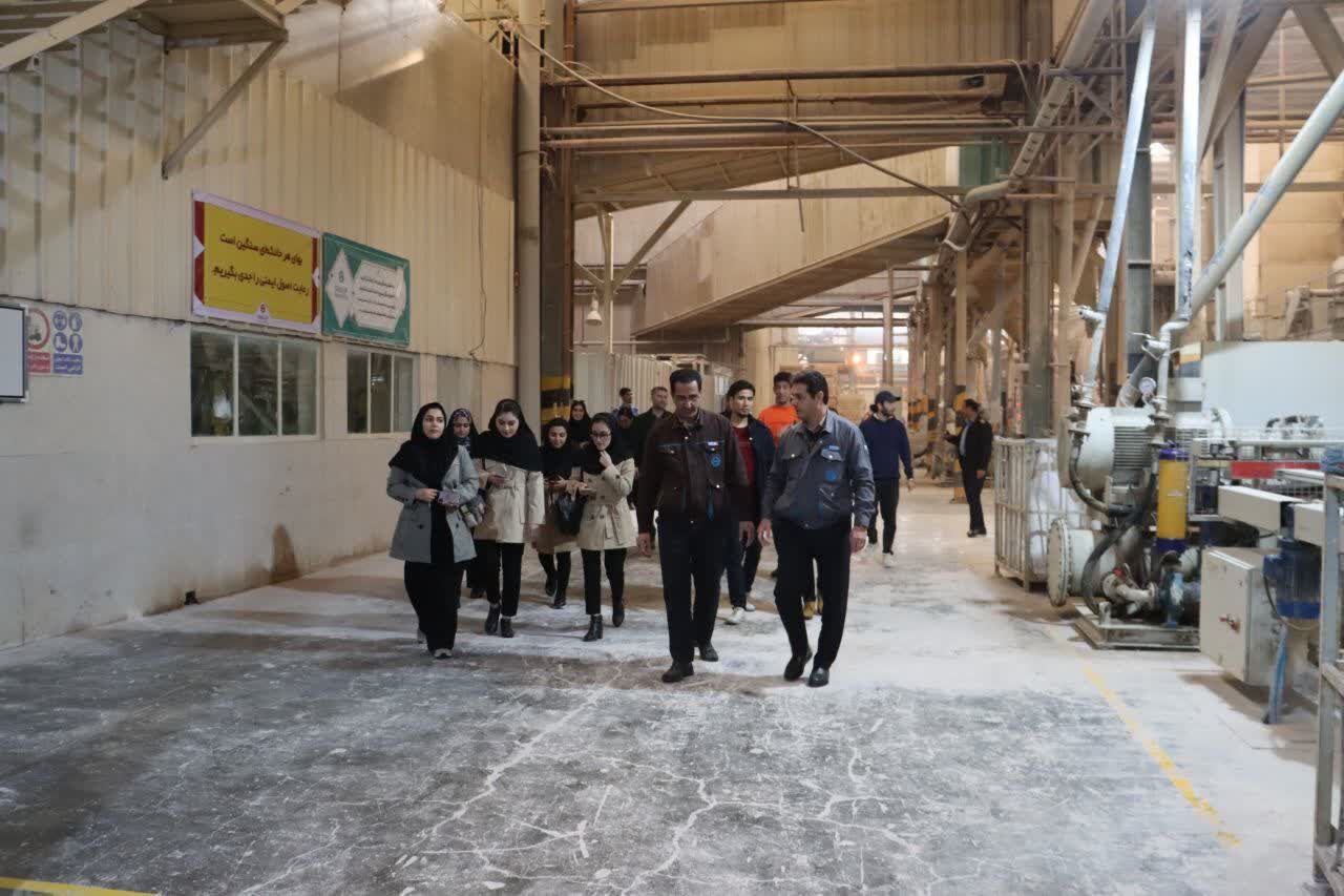 برگزاری اردوهای راهیان پیشرفت در شهرک های صنعتی خراسان رضوی